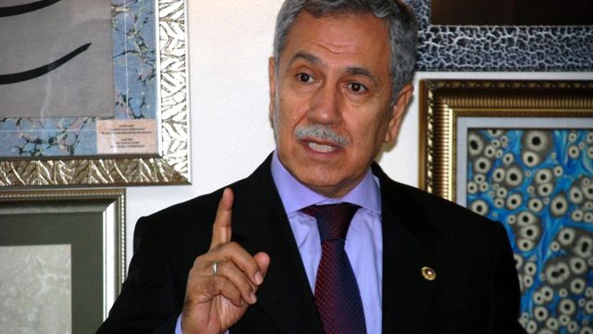 Başbakan Yardımcısı Bülent Arınç - AP\'nin 2013 raporu -