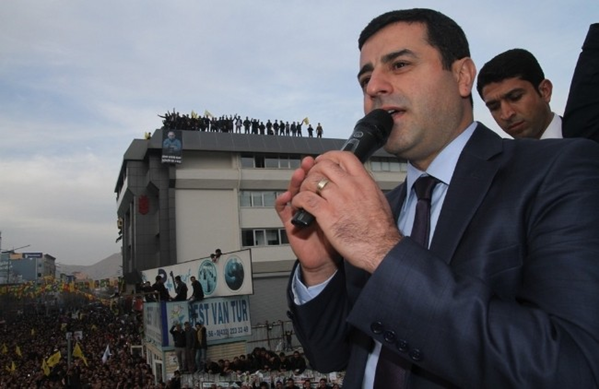 BDP Eş Genel Başkanı Selahattin Demirtaş Varto\'da