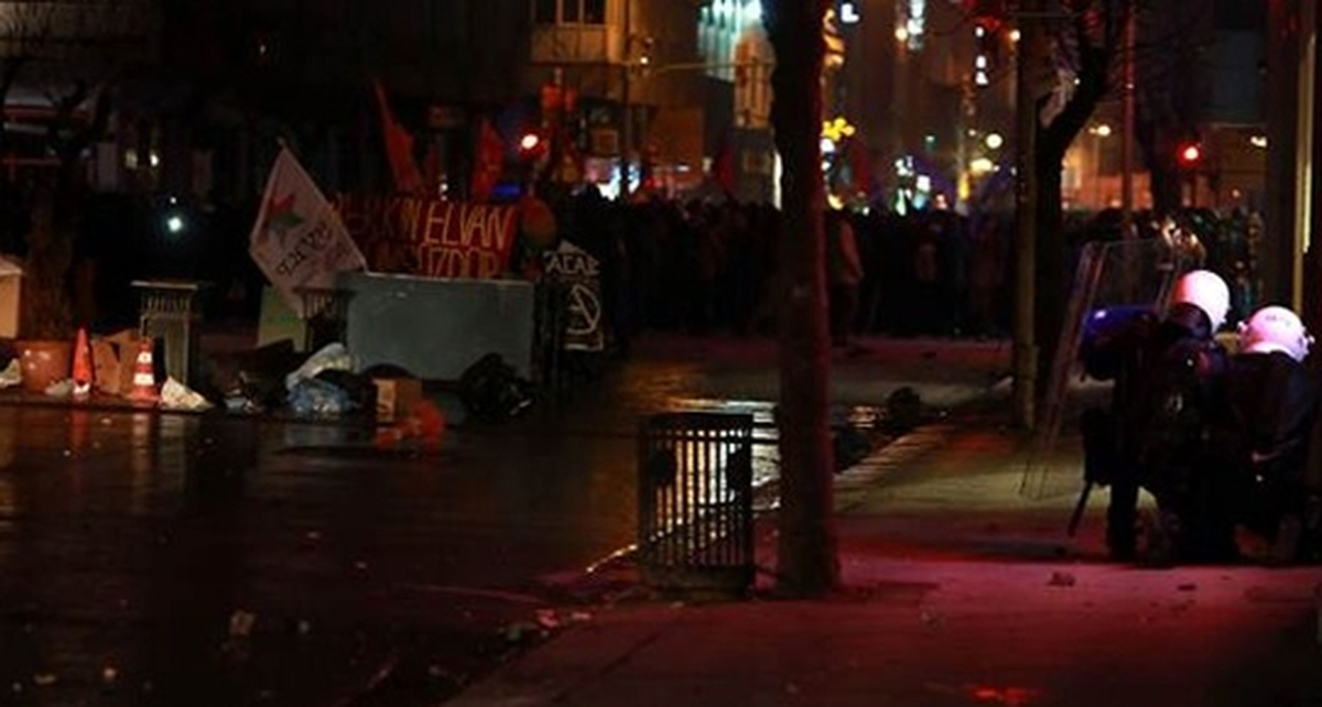 Okmeydanı\'nda Vurularak Öldürülen Genç İçin Toplandılar (1)