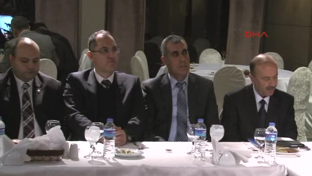 Bakan Işık: Paralel Yapı Çete, CHP\'de İşbirliği Yapıyor