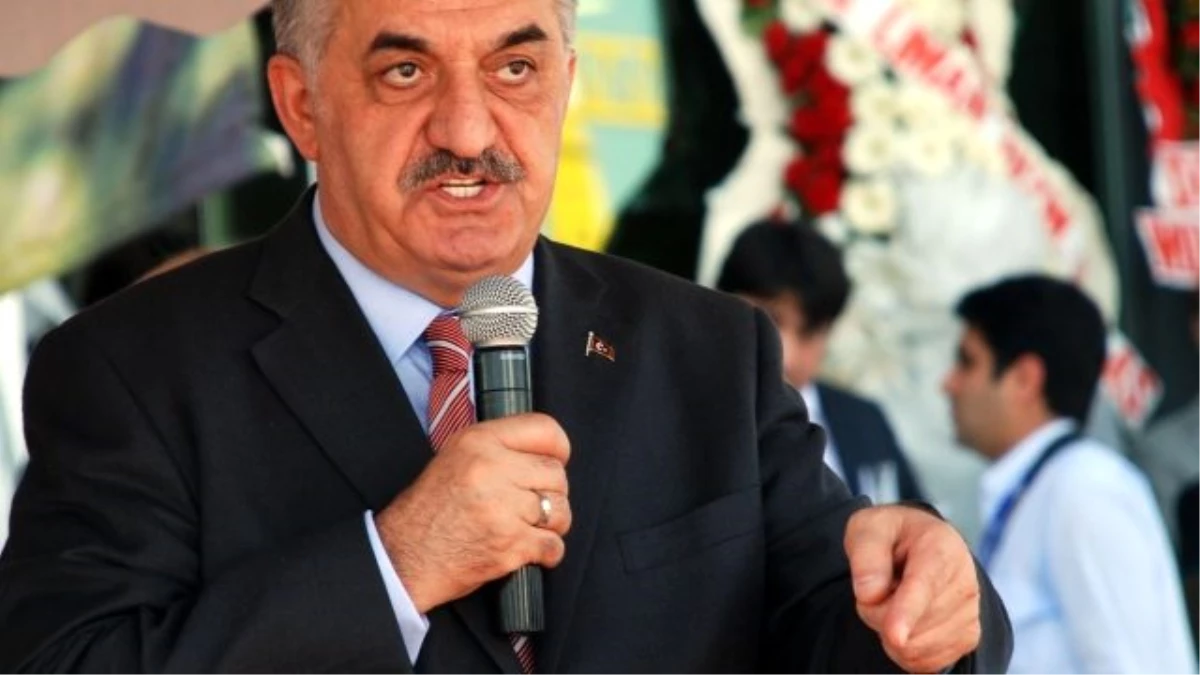 Gümrük ve Ticaret Bakanı Yazıcı Ardahan\'da Açıklaması