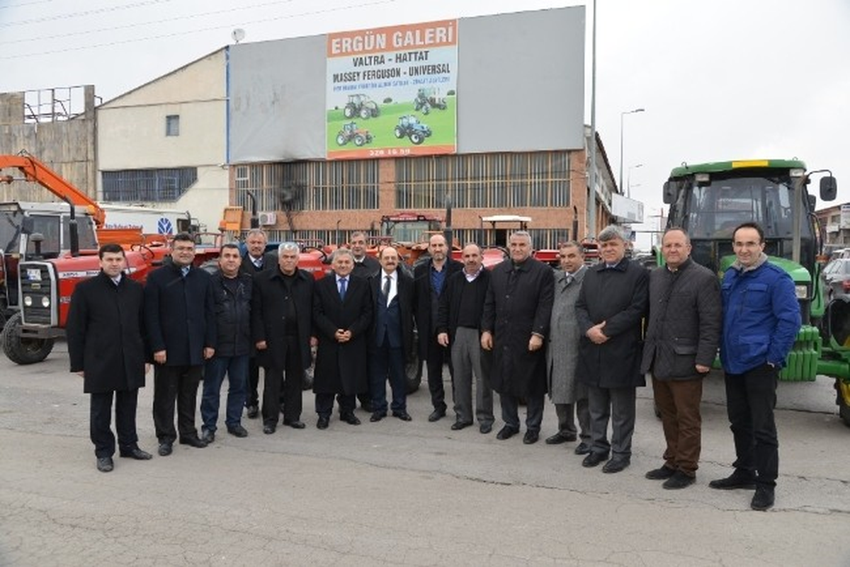 Başkan Büyükkılıç, Traktörcüler Esnafı ile Buluştu