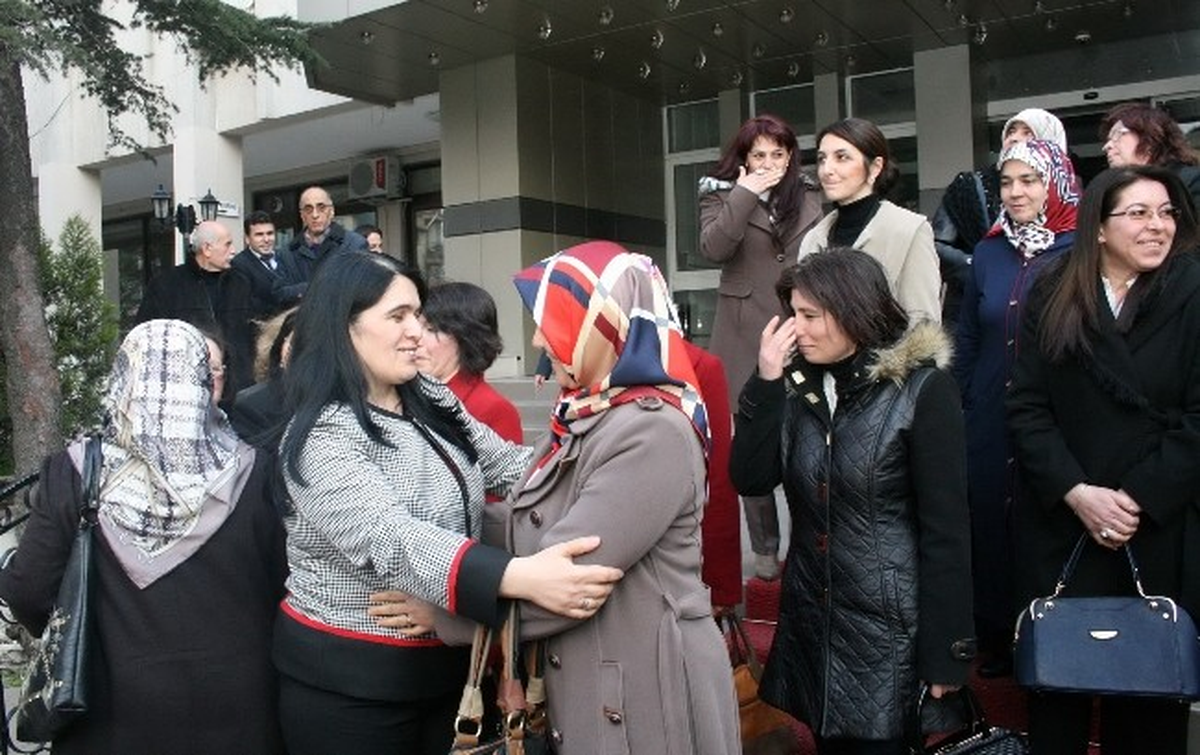 Bayan Yavuz, Daire Amirleri Eşleriyle Bir Araya Geldi