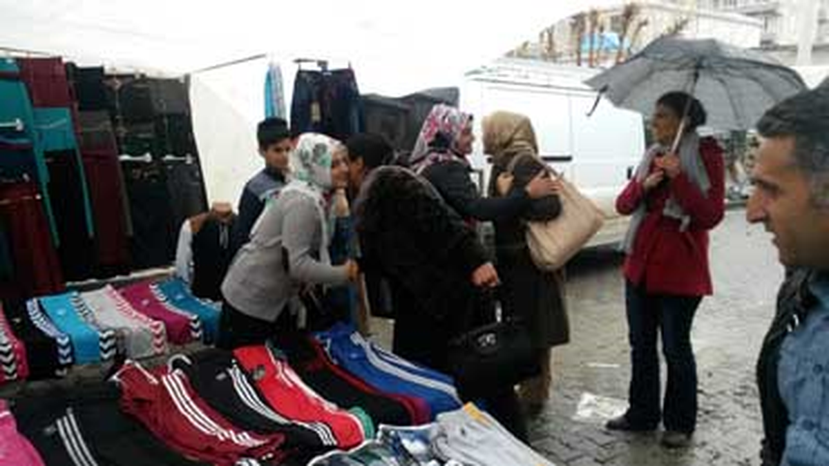 BDP'nin Kulp'ta Aile Ve Esnaf Ziyaretleri Sürüyor