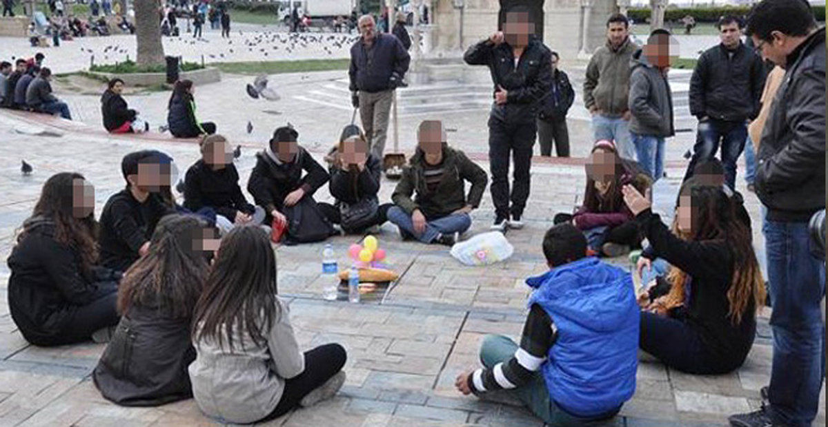 Berkin\'i Anan Liselilere Başbakan\'a Hakaret Gözaltısı