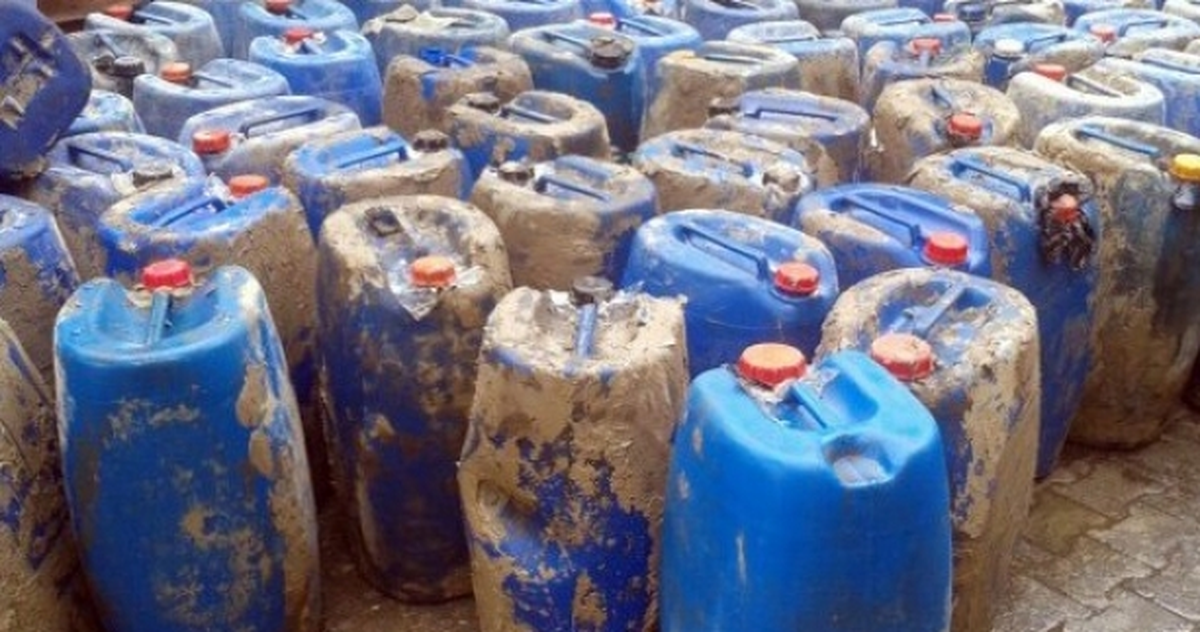 Bursa\'da 2,5 Ton Kaçak Mazot Ele Geçirildi