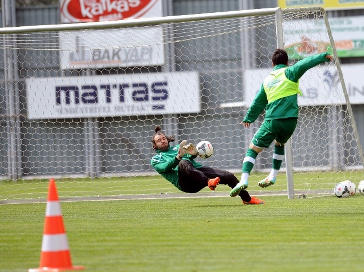 Bursaspor, Kayserispor\'a Hazırlanıyor