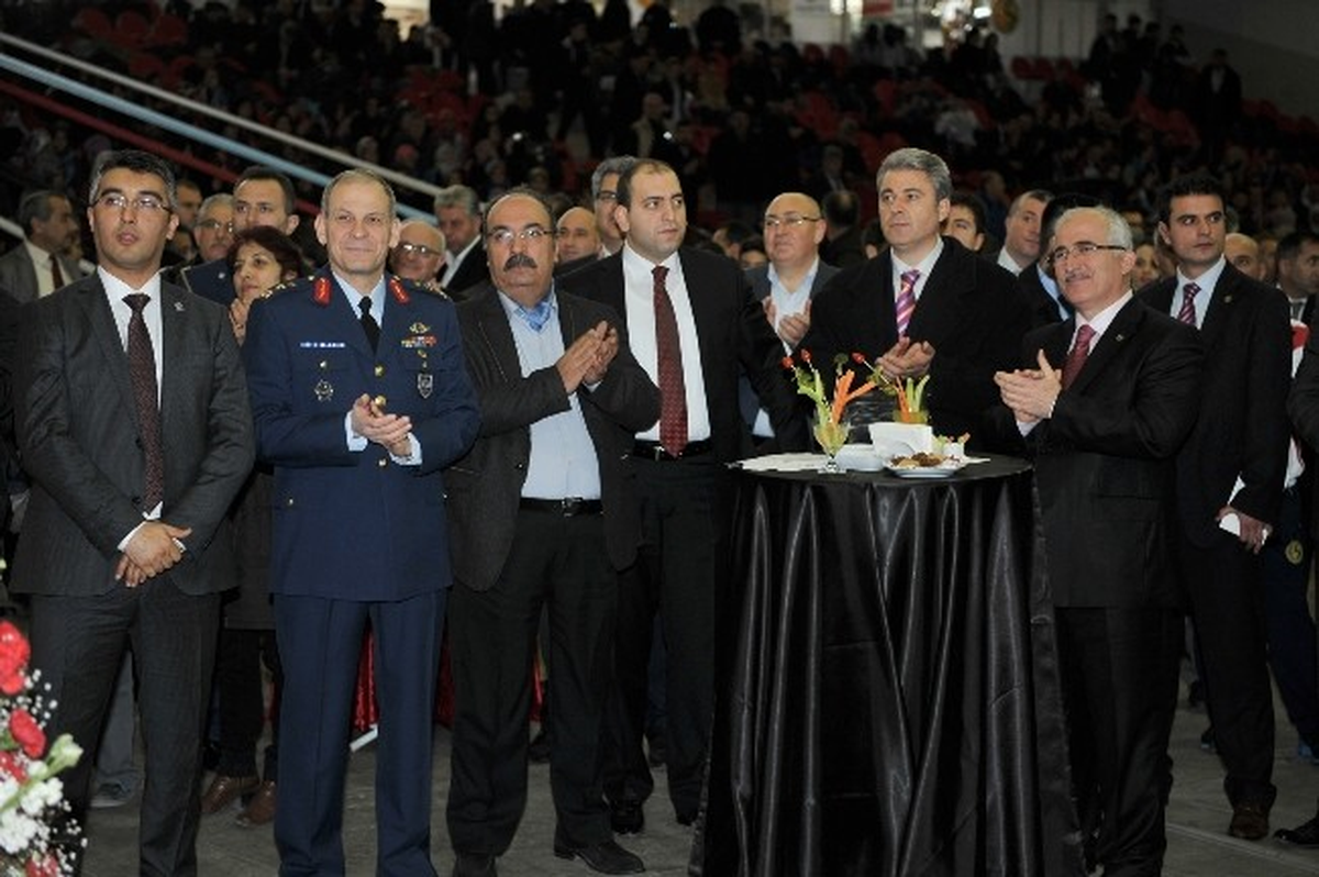 Eskişehir\'de \'Okullararası Futbol Turnuvası\'