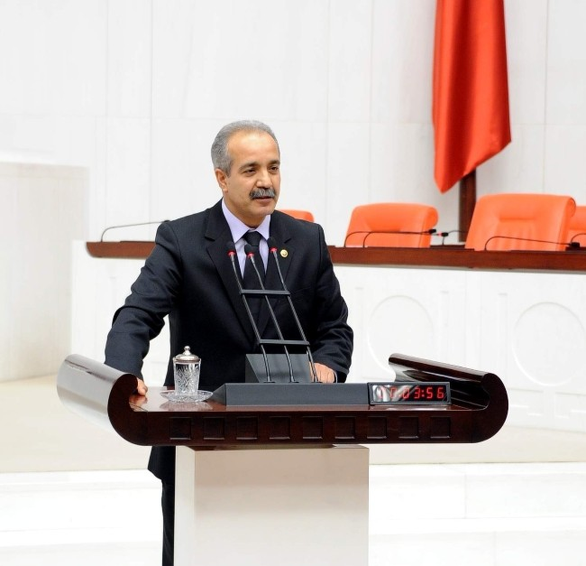 Fırat\'tan 14 Mart Tıp Bayramı Kutlama Mesajı