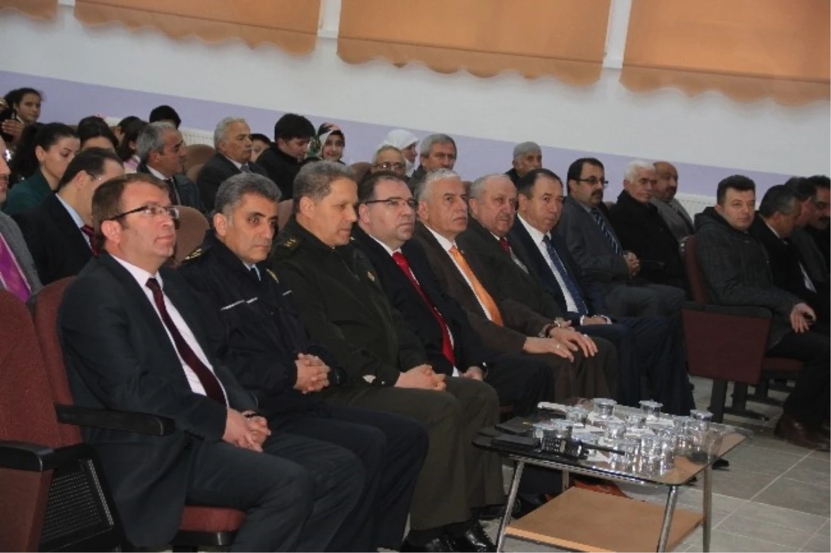 İstiklal Marşımızın Kabulünün 93.yıldönümünde Tosya\'da Kutlama Programı Düzenlendi