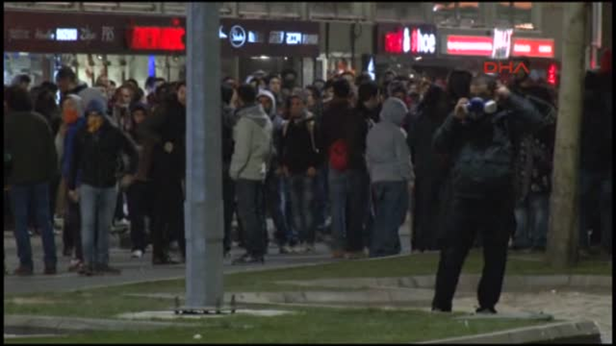 İzmir 1 Berkin Elvan İçin Yürüdüler