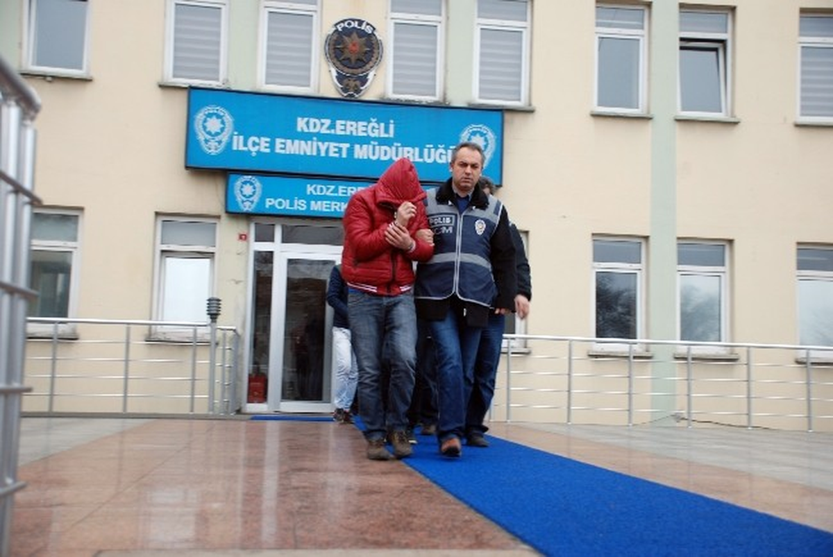 Ereğli\'de Uyuşturucu Operasyonu: 5 Tutuklama