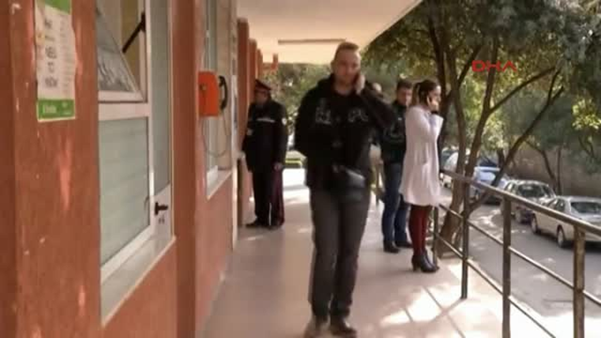 Kosova\'da Domuz Gribi Can Aldı