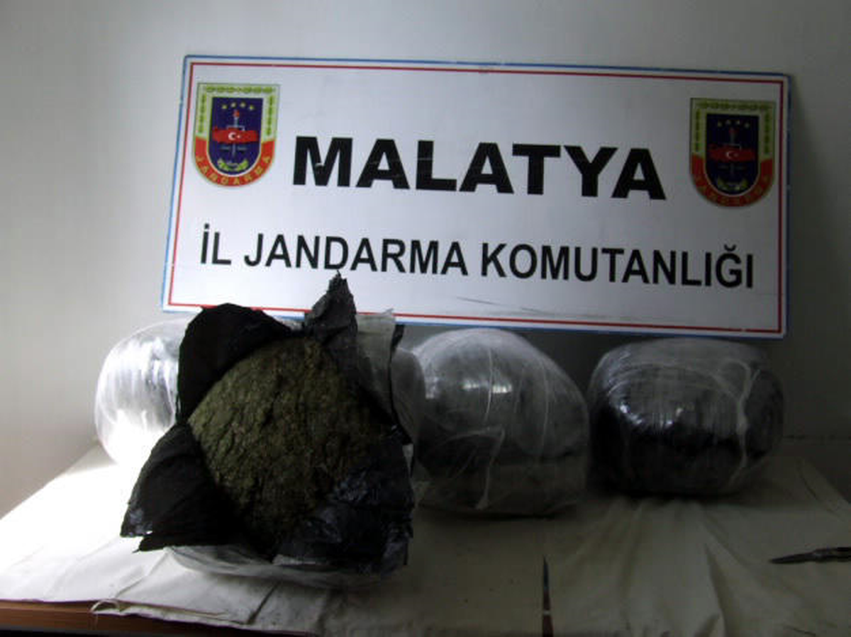Malatya\'da 39 Kilo 600 Gram Esrar Ele Geçirildi