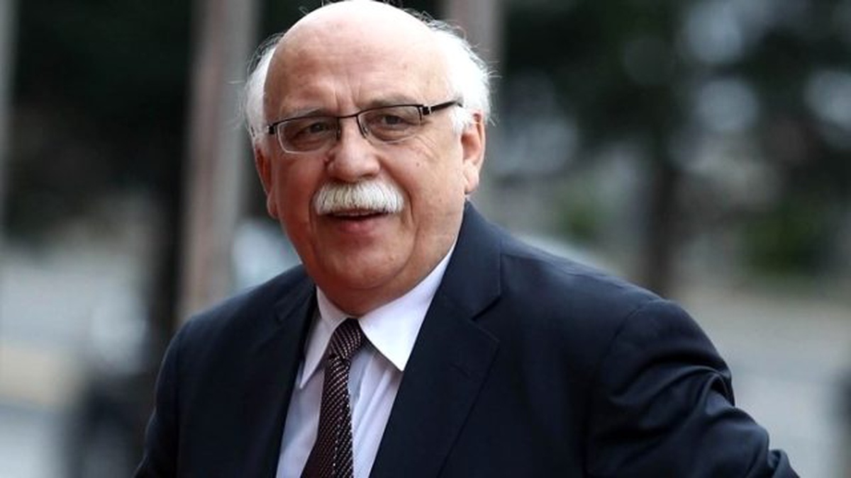 Milli Eğitim Bakanlığı\'ndan, Sahte "Twitter" ve "Facebook" Hesabı Açıklaması