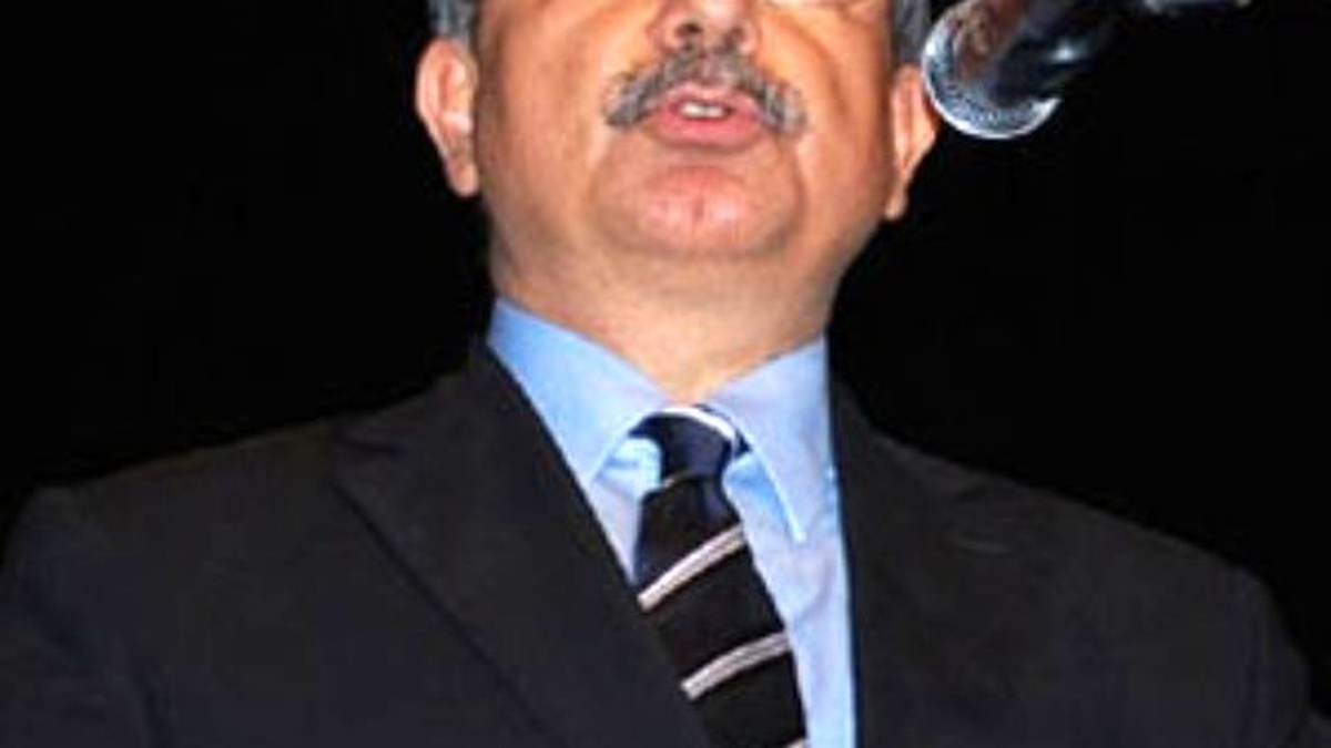 Milli Savunma Bakanı İsmet Yılmaz Iğdır\'da