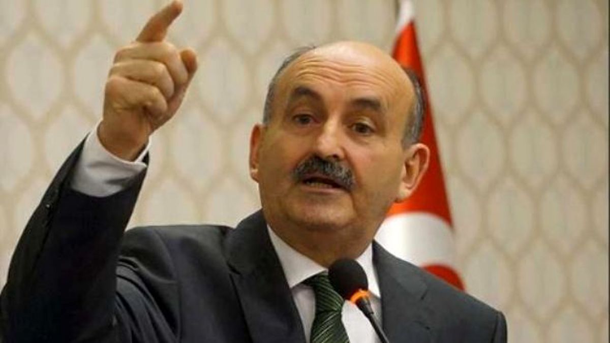 Müezzinoğlu\'ndan Ahmet Necdet Sezer\'e \'Saksı\' Benzetmesi