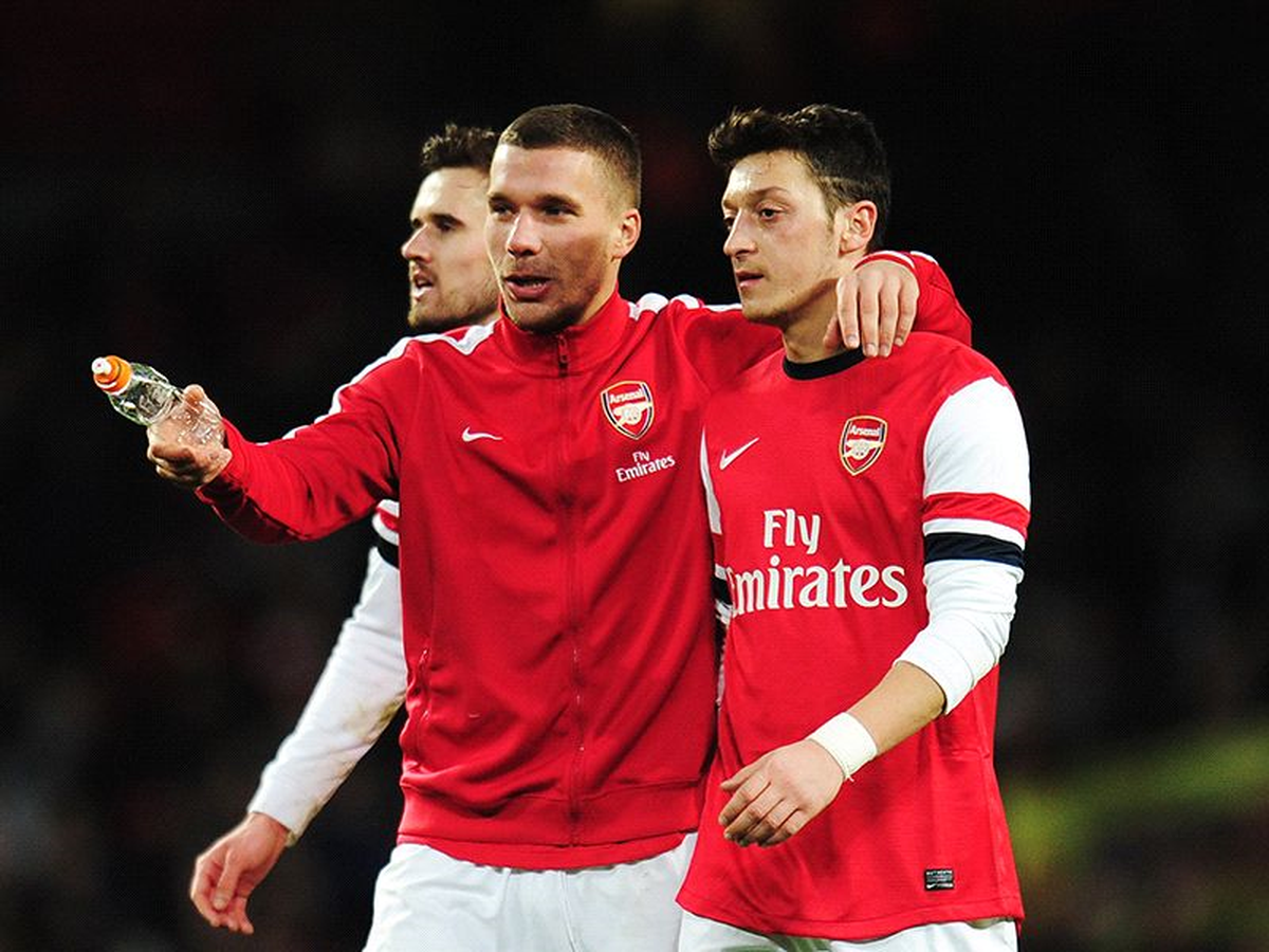 Podolski Takas İddialarını Yalanladı
