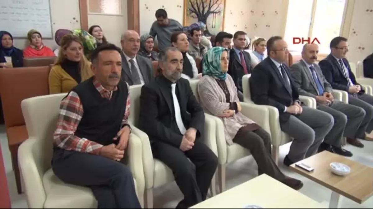 Psikiyatri Hastalarından \'Tıp Bayramı\' Konseri