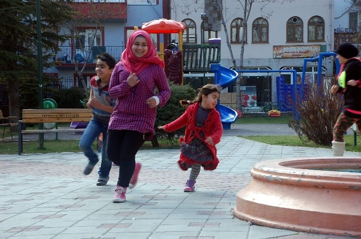 Eskişehir\'de Sabah Kar, Gün Ortasında Bahar