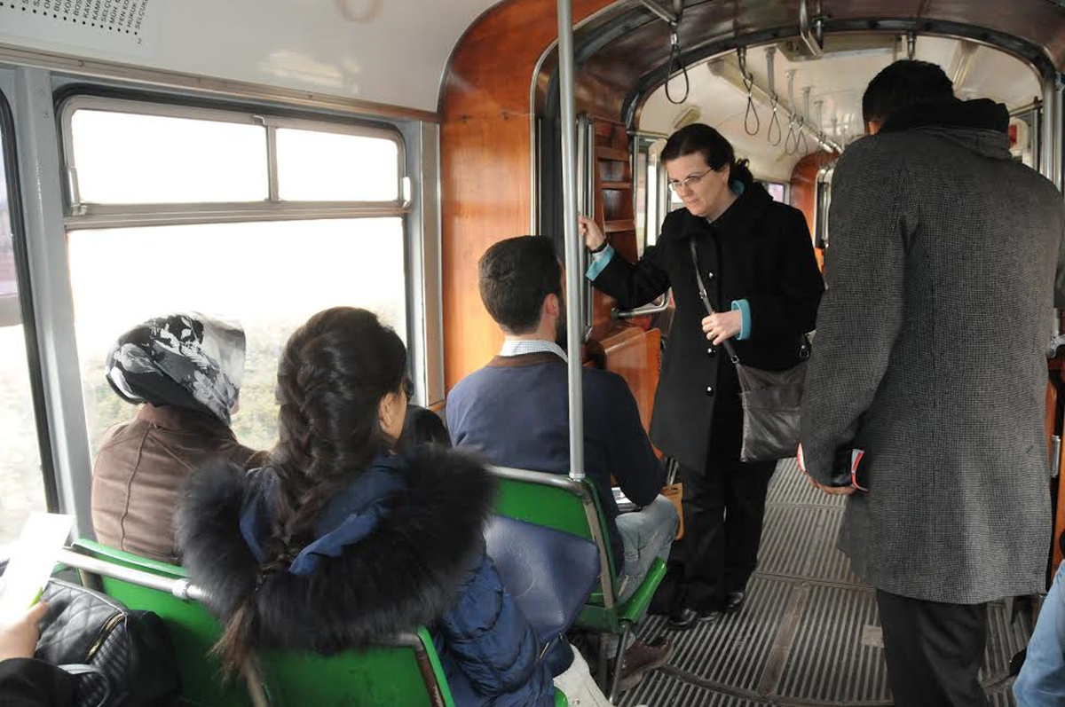 Tramvayda Bir Başkan