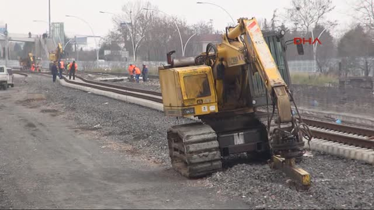 Yüksek Hızlı Tren Hattına 25 Bin Volt Enerji Verilecek