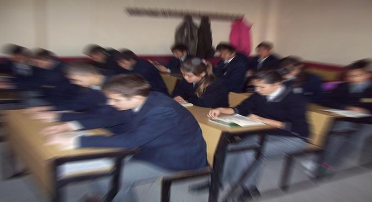 Adana\'da Öğrencilere, \'Erdoğan mı Atatürk Mü?\' Sorusu!