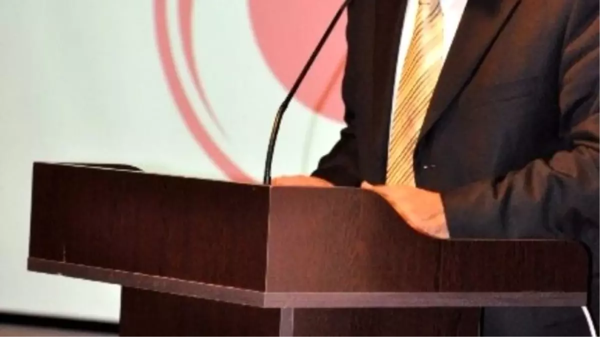 Bolu'da, 'Gençlerin Gözünden Cengiz Aytmatov' Paneli