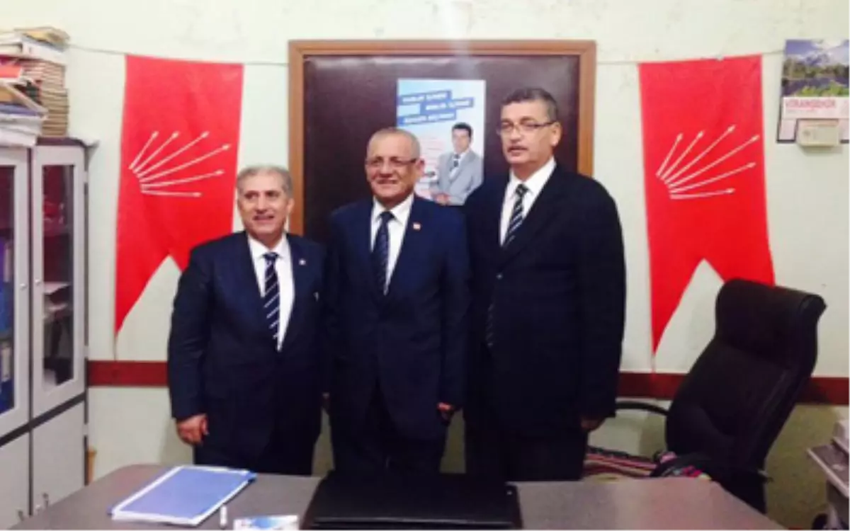 AK Parti Adayı Güvenç'ten CHP'ye ziyaret