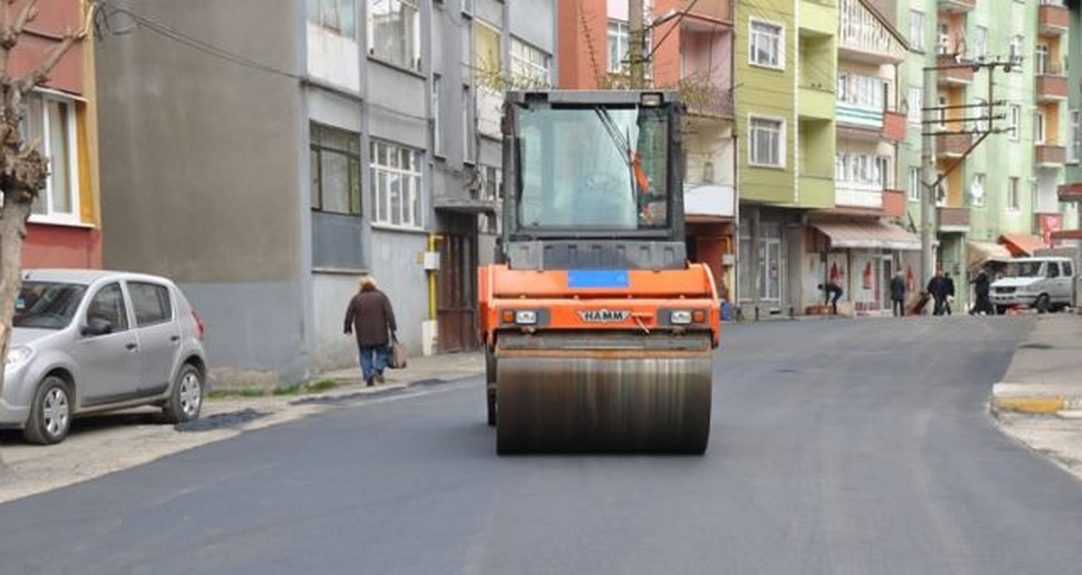Asfalt Çalışmaları Son Hızıyla Devam Ediyor