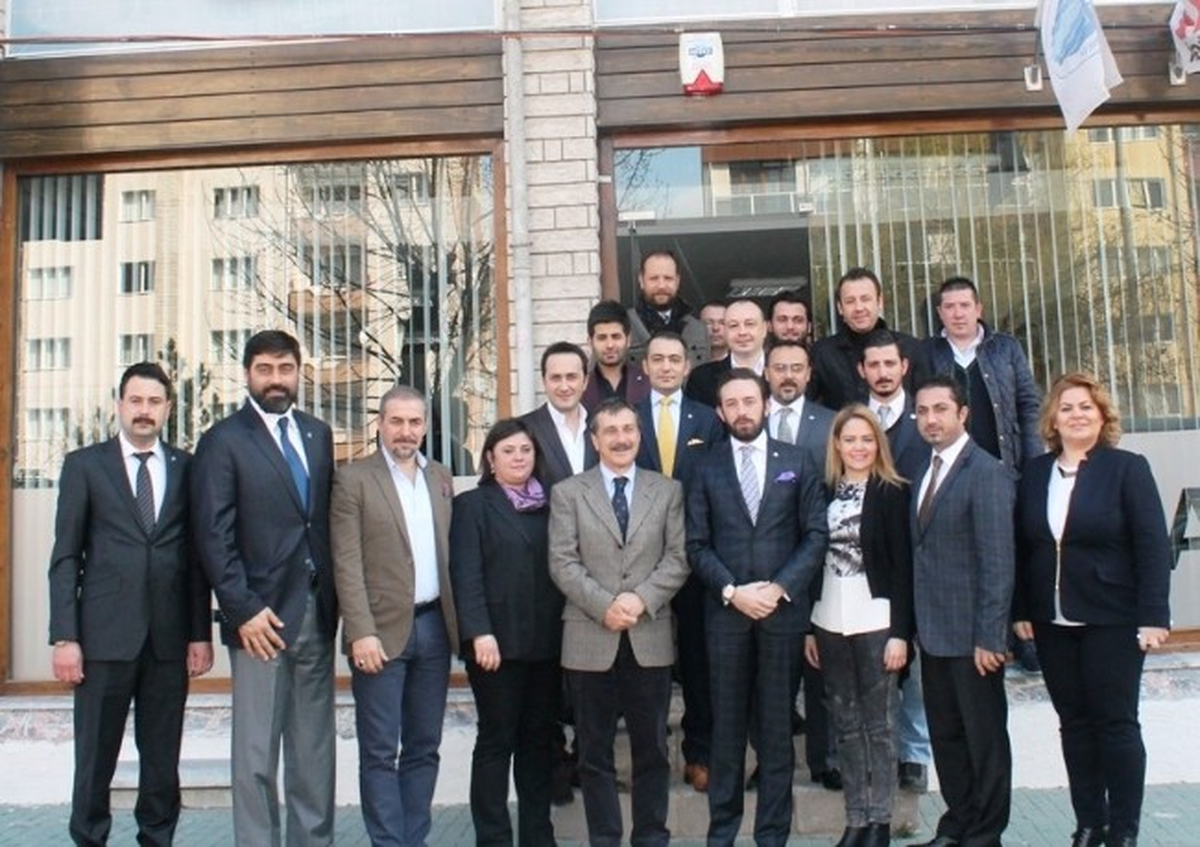 Tepebaşı Belediye Başkanı Ataç\'tan ESGİAD\'a Ziyaret