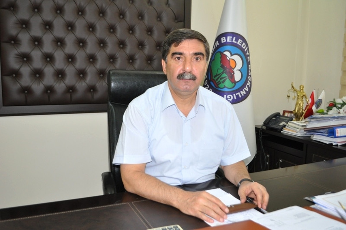 Başkan Malk\'dan Belediye Çalışanlarına Veda Yemeği