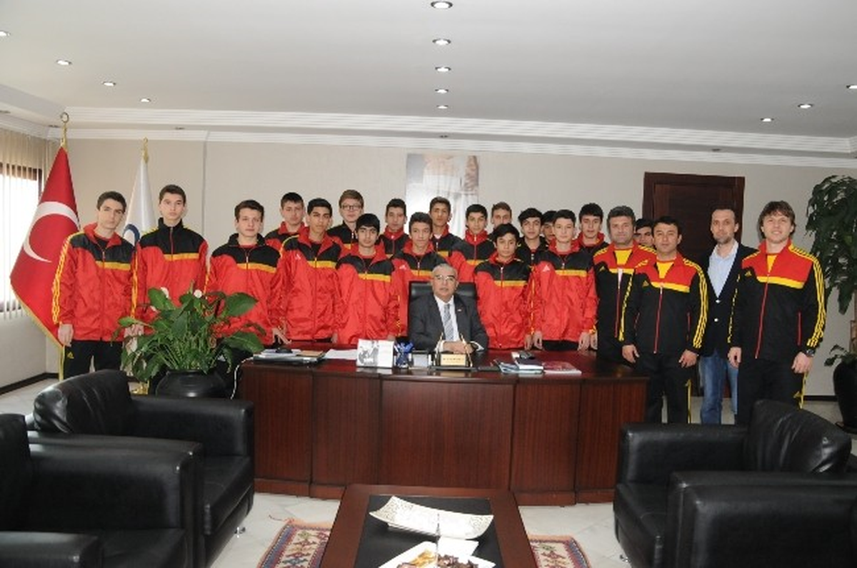Çorlu Aslanspor Başkan Baysan\'ı Ziyaret Etti