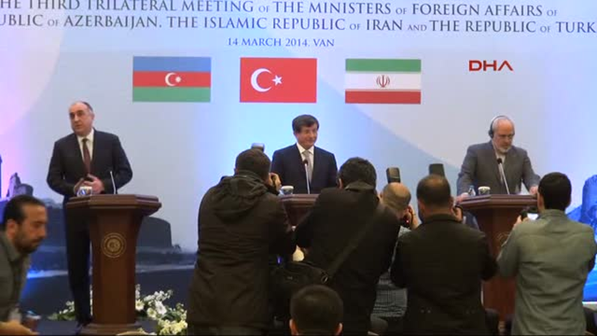 Davutoğlu, \'Suriye\'deki Türkiye Toprağı ile İlgili Her Türlü Tedbir Alındı\'