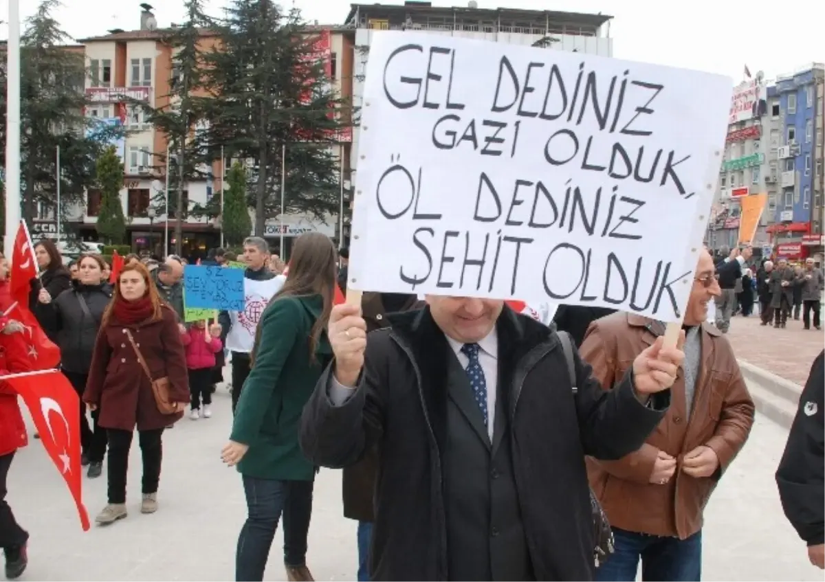 Emekli Astsubaylardan Özlük Hakları Eylemi