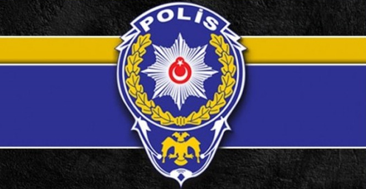 Berkin Elvan\'a Hakaret Eden Polis Memuru Görevden Alındı