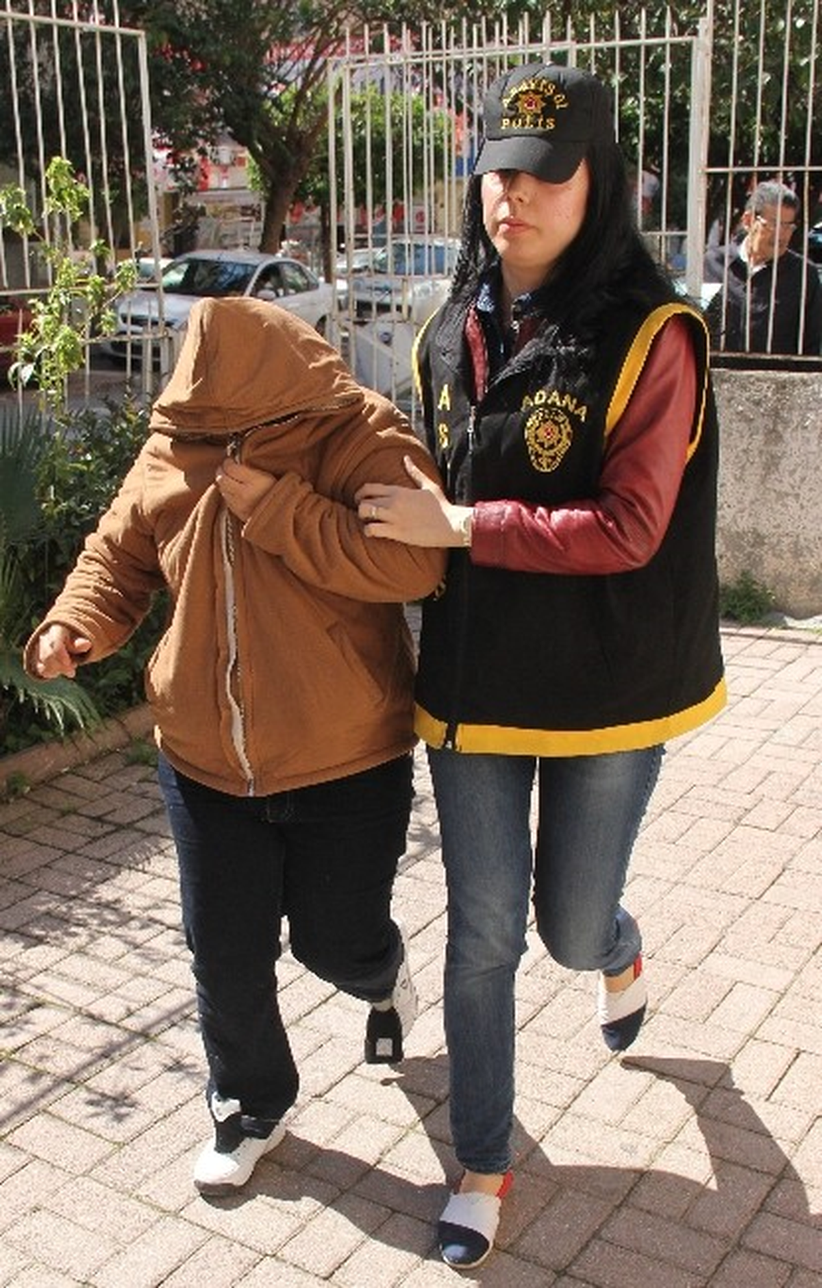 Emniyete Müşteki Geldi Zanlı Çıktı