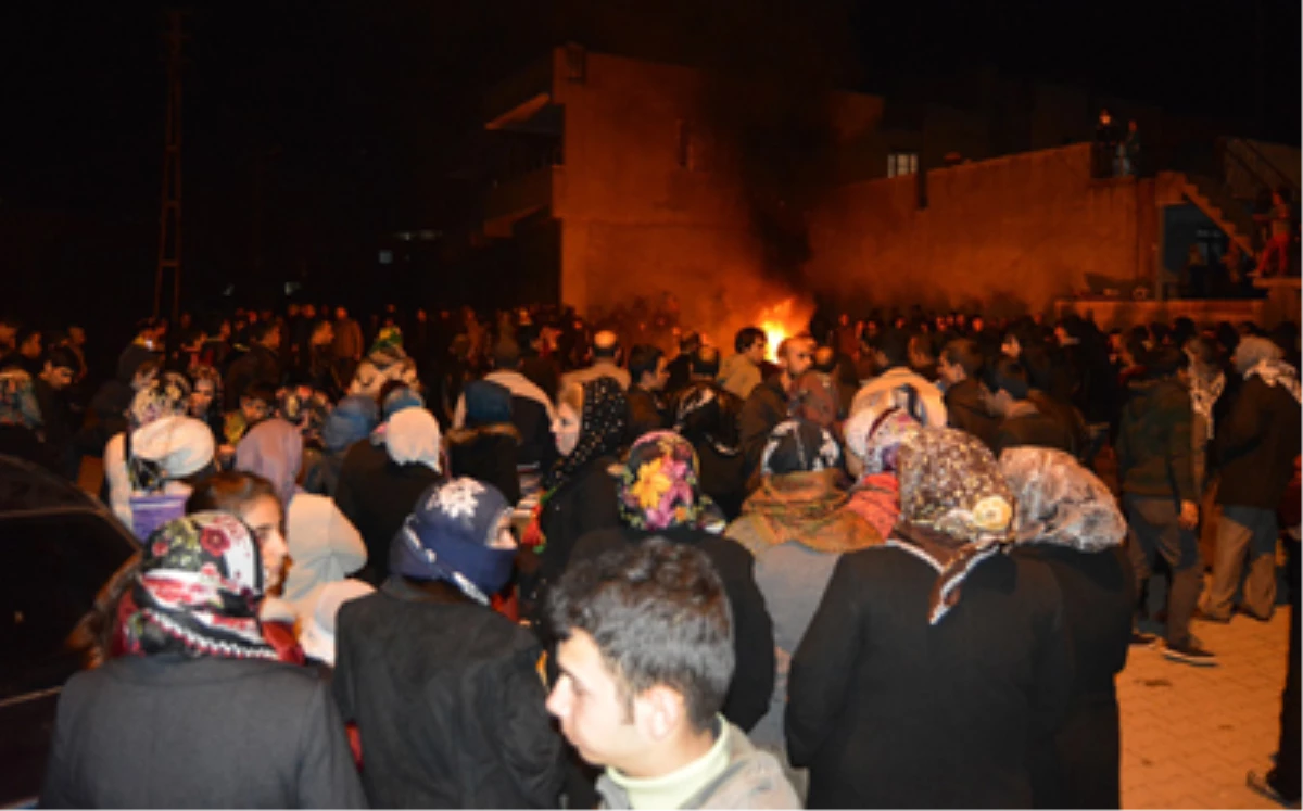 Ergani\'de Newroz Kutlamaları Sürüyor