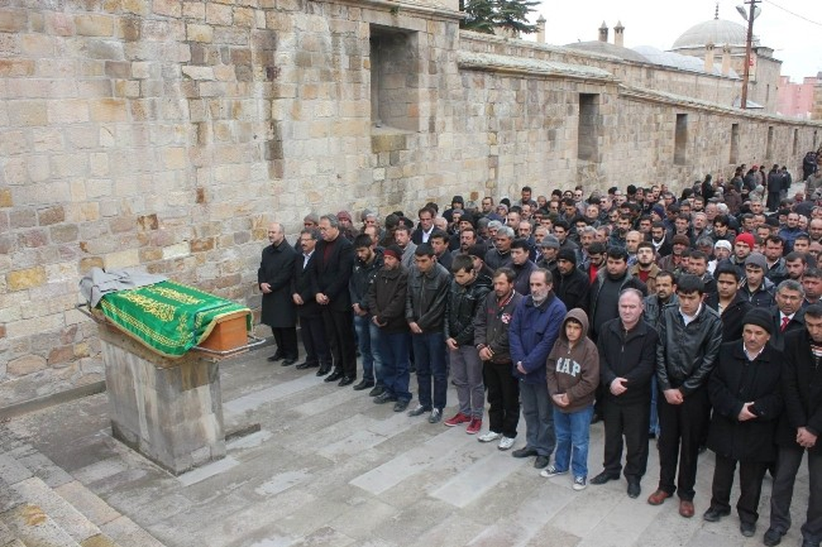 Geçirdği Kalp Krizi Sonucu Yaşamını Yitiren Belediye Personeli Toprağa Verildi