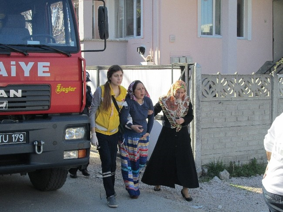 Hamile Kadın ve Kızı Dumandan Etkilendi