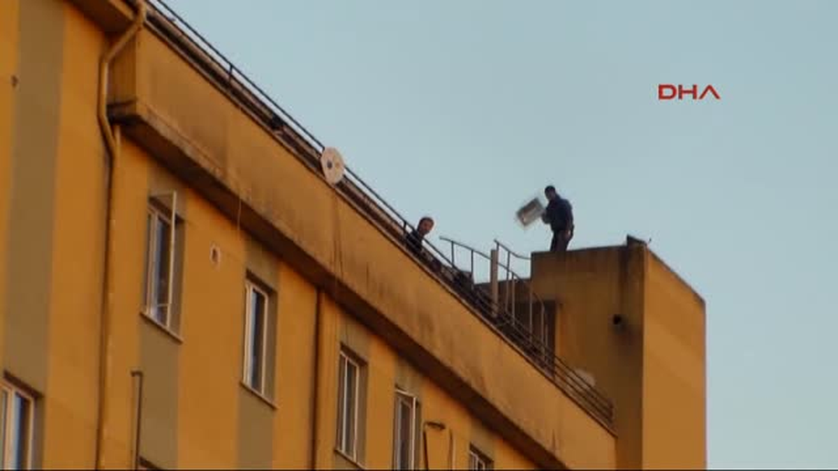 İntihar Etmek İsteyen Vatandaşı BBP Genel Başkanı Destici İkna Etti