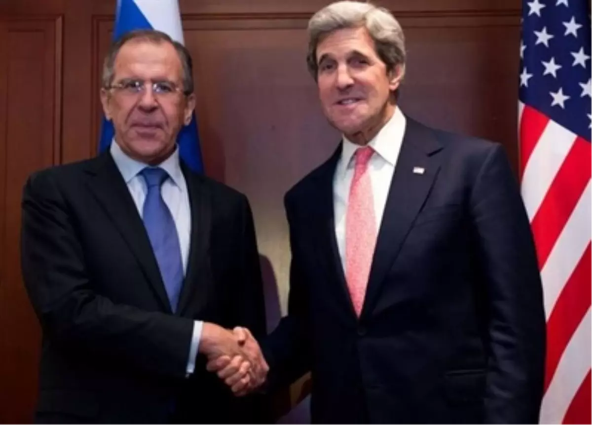 Kerry ve Lavrov Kırım Referandumu Öncesi Bir Araya Geldi