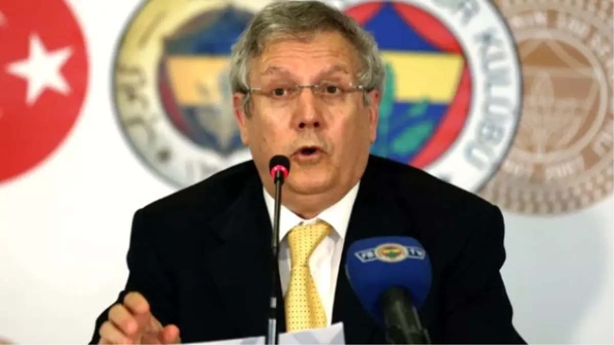 Aziz Yıldırım ve Futbolcular "Adalete Fener Yak" Dedi