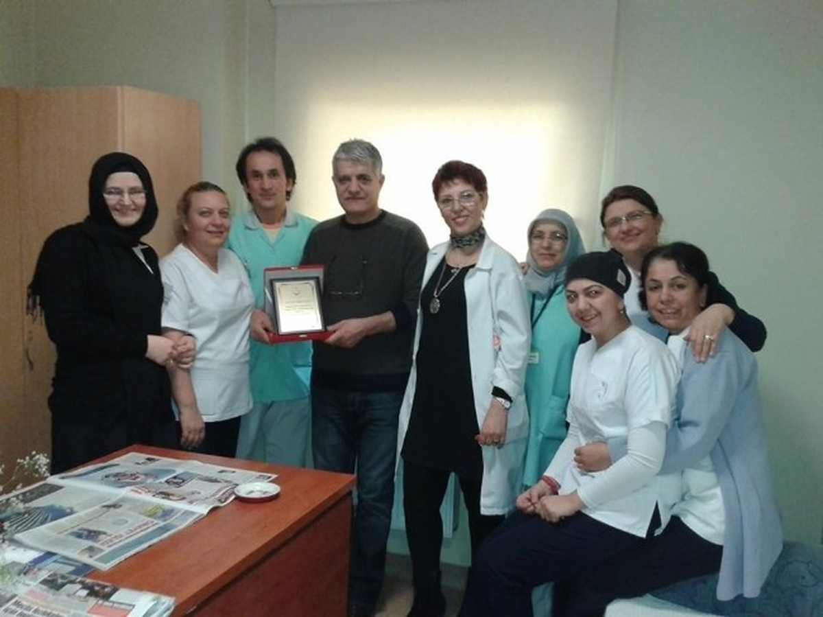 Opr. Dr. Burhan Gencer Yılın Hekimi Seçildi