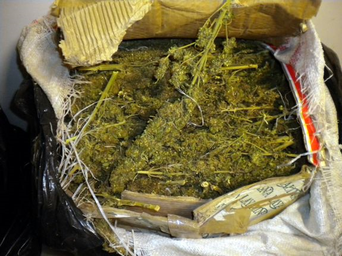 Orhangazi\'de 2 Kilo 150 Gram Esrar Ele Geçirildi