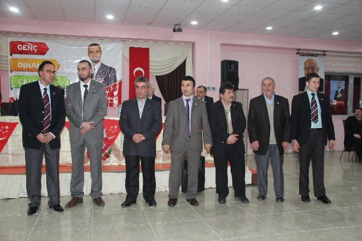 Saadet Partisi Bozkurt\'ta Adaylarını Tanıttı