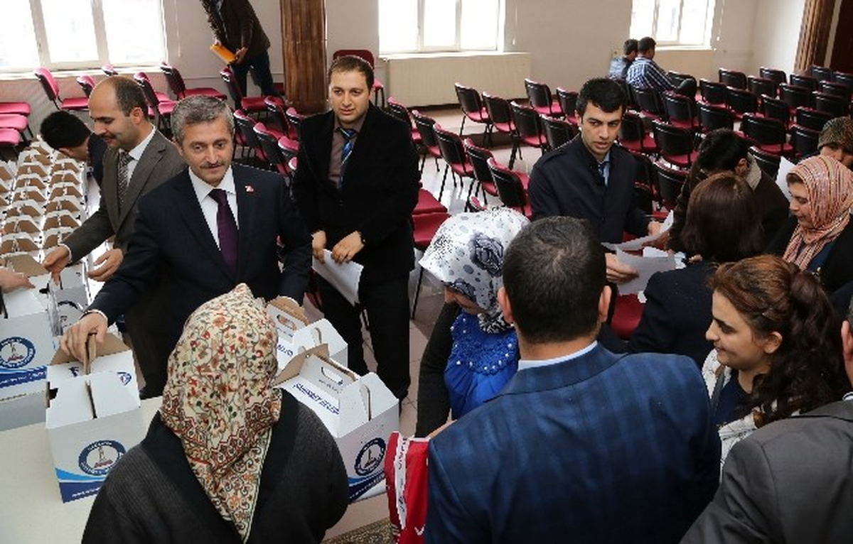 Şahinbey Belediyesi 4 Yılda 18.380 Aileye Et Yardımı Yaptı