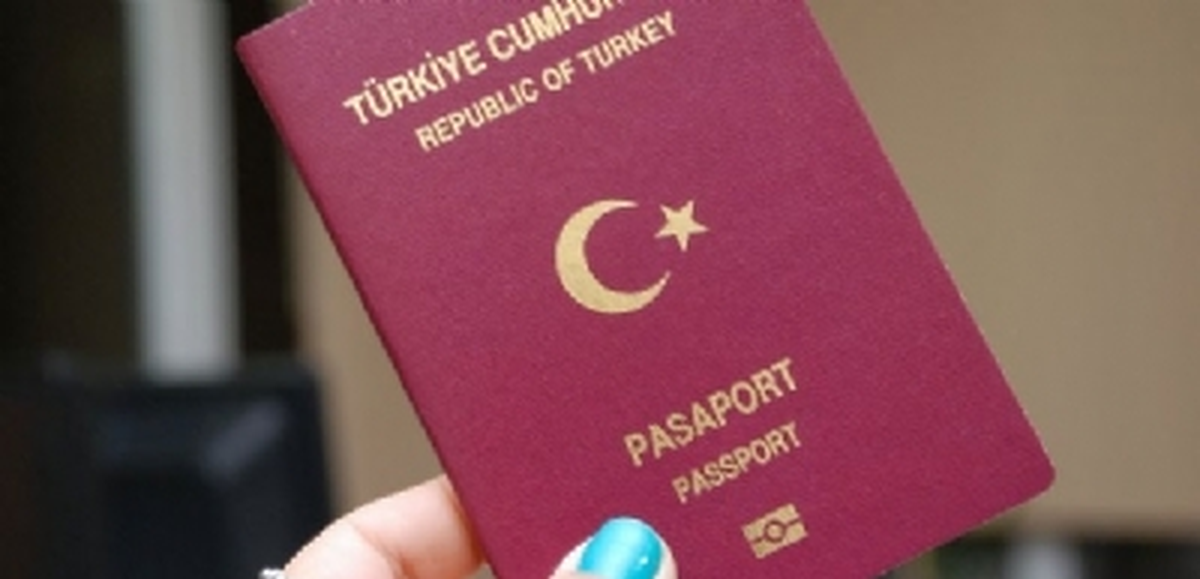 Havaalanında, Sahte Pasaportlu 5 Kişi Yakalandı
