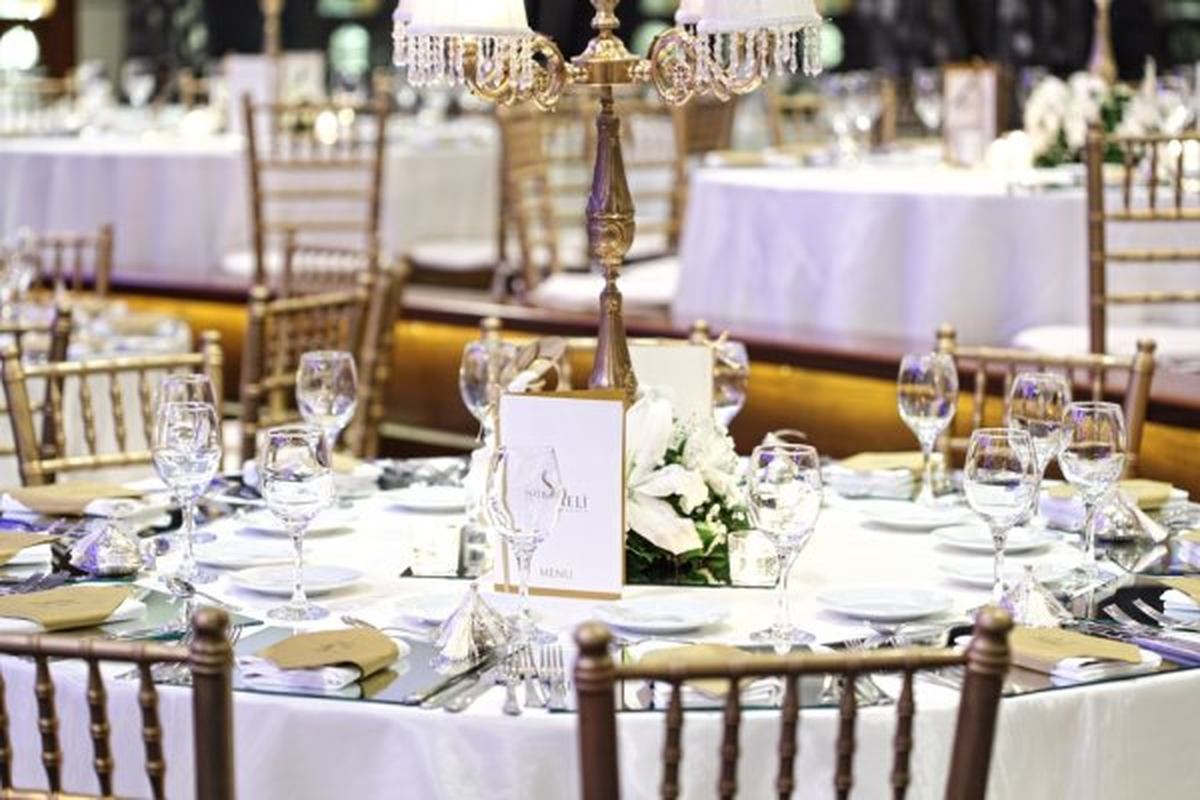 "Sürmeli İstanbul Hotel\'\' Balayına Uçuruyor