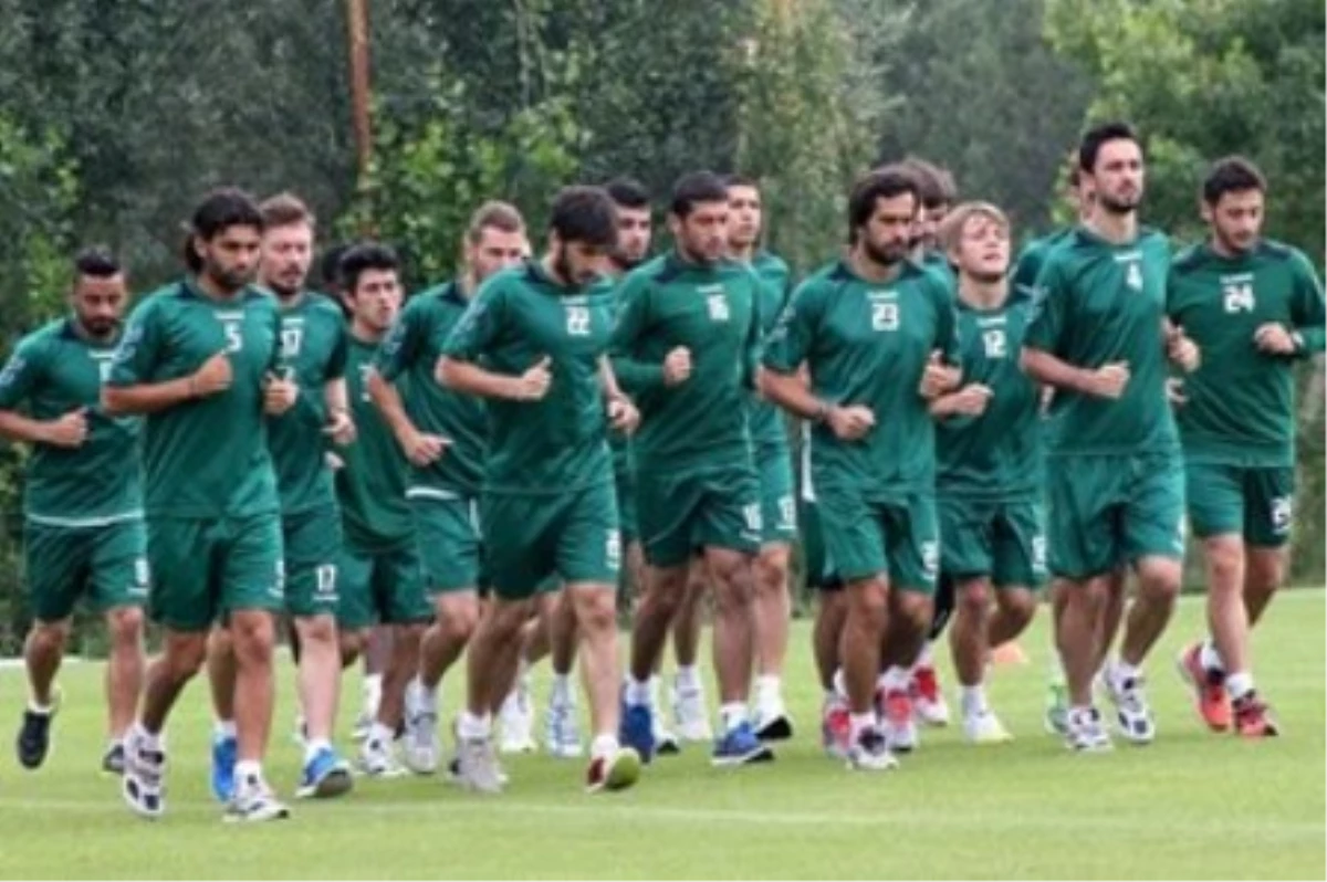 Torku Konyaspor\'u Zorlu Fikstür Bekliyor